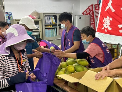 柚見希望慶中秋　人安楠梓站伴寒士破難關1